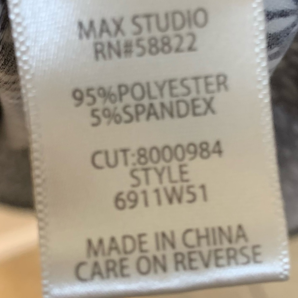 Max Studio Monochrome Patterned Garment - image 7